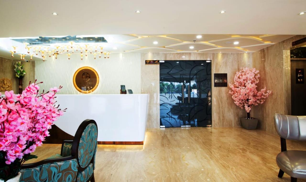 Olive Tree Hotel Vijayawāda Extérieur photo